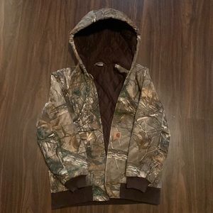 Youth Large Carhartt realtree camouflage winter jacket